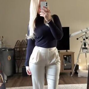 Aritzia Babaton Satin Pants